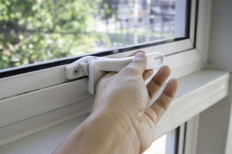Window Crank Replacement in Overland Park, KS